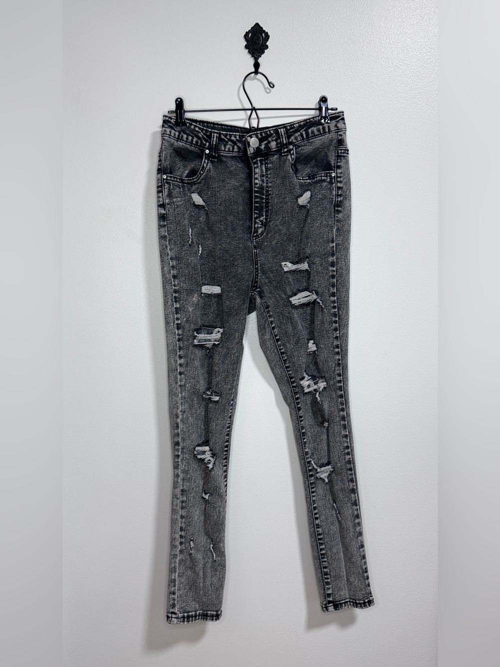 refuge Washed Black Distressed Skinny Jeans